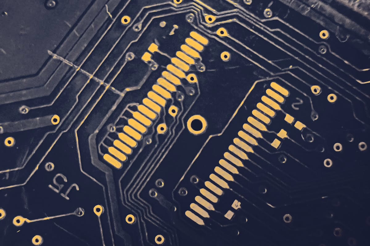 KI und Automatisierung am Arbeitsplatz – wie sich dein PC-Job verändern wird