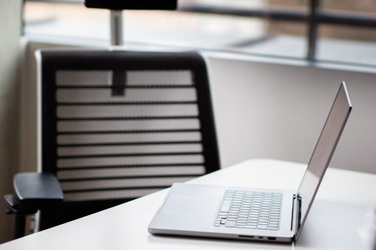 Computer piept beim Start – Bedeutung der Signaltöne