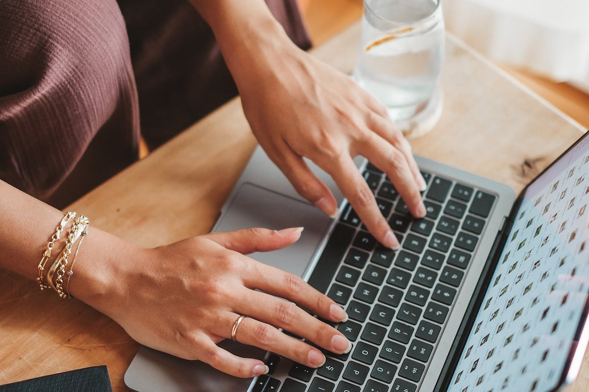 Dateien umbenennen mit Nummerierung bei Windows 11