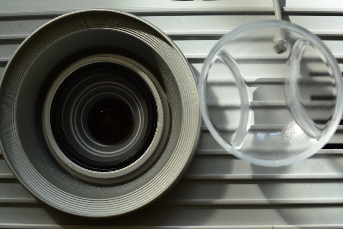 Bildschirm auf Beamer projizieren bei Windows 11