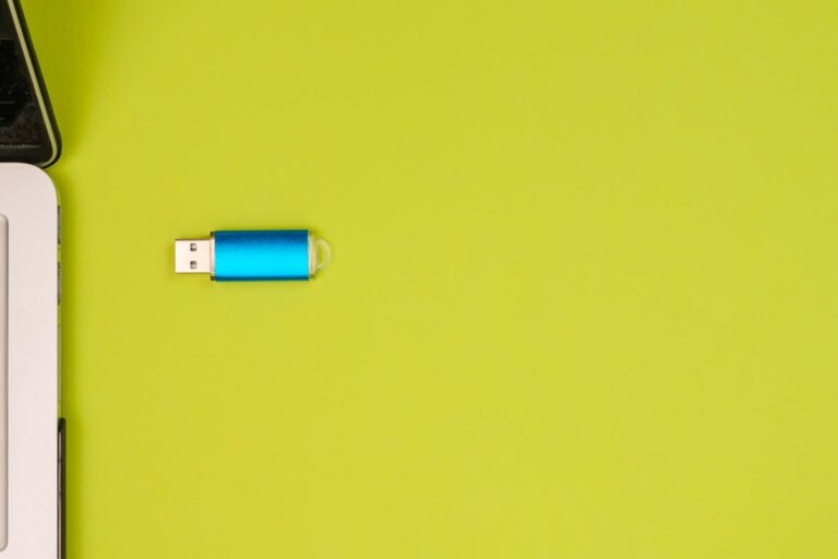 Warum blockiert Windows 11 meinen USB Stick?