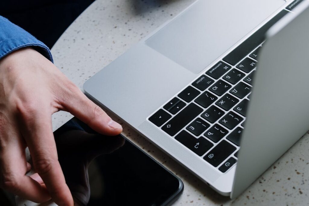 Fotos vom Handy auf den PC übertragen - Anleitung