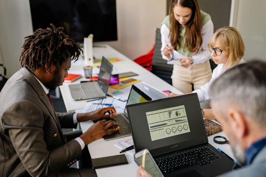 Excel Finanzplan erstellen: Einnahmen, Ausgaben und Rücklagen übersichtlich planen