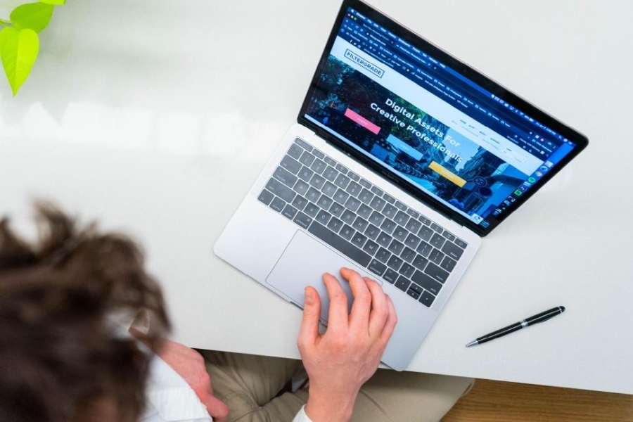 Windows 11 installiert Sonderpatches automatisch: Wann der Update-Frühzugriff zum Risiko wird